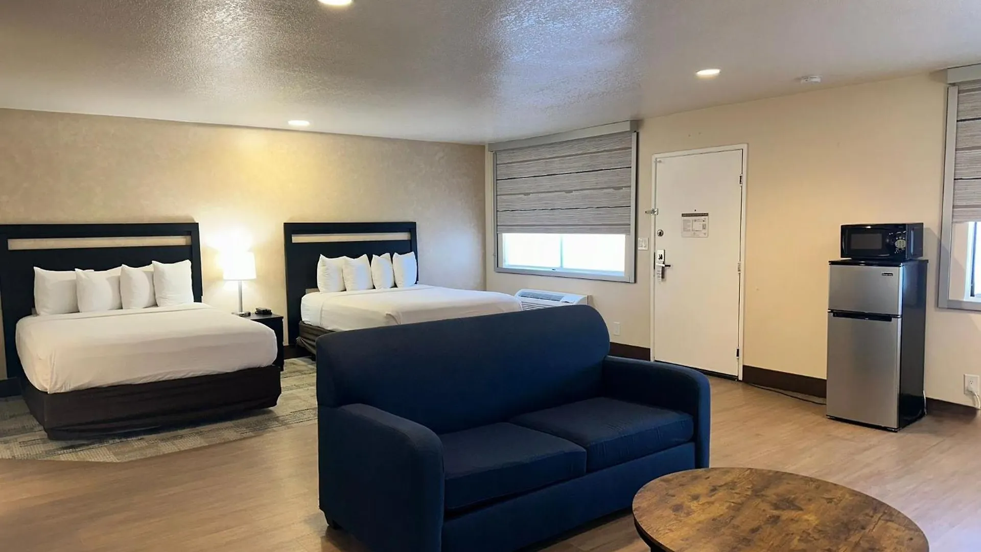 Hotel Stanford Inn & Suites Anaheim
