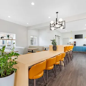 2* Herberg Comfort Cockatoo Near Lax Airport