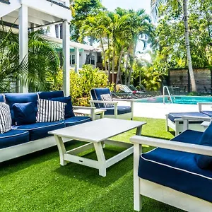 *** Inn Chelsea House - United States