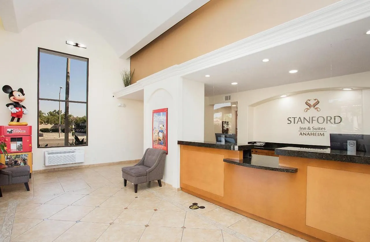 Otel Stanford Inn & Suites Anaheim