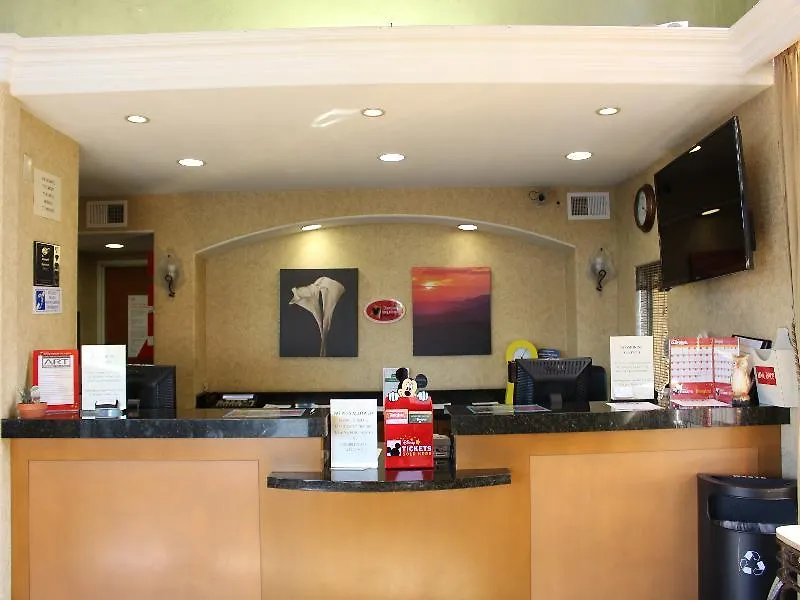 Otel Stanford Inn & Suites Anaheim