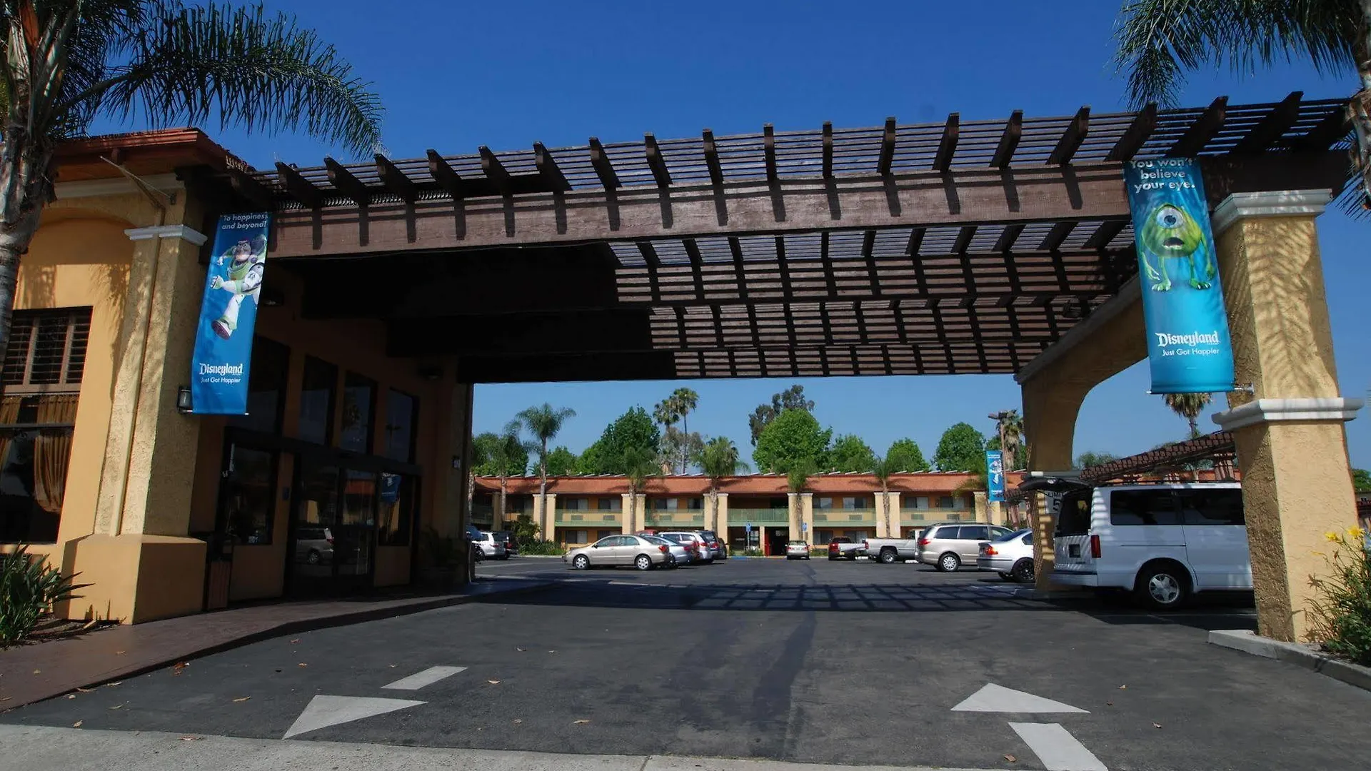 Stanford Inn & Suites Anaheim 3*,  ABD